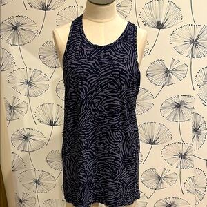 Athleta MT Navy Patterned Women's Top